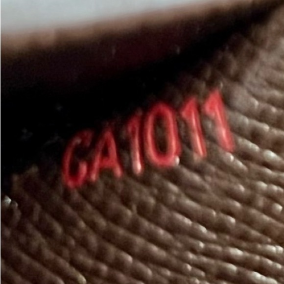 Louis Vuitton Damier Ebene Porte Monnaie Billets Tresor Wallet - Picture 10 of 13